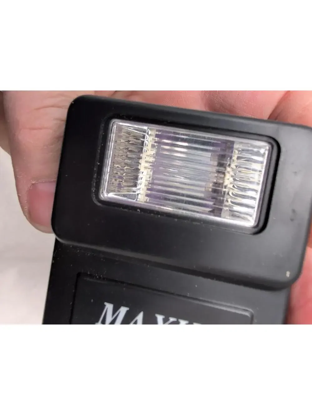 MAXIM FX-77 Electronic Flash Unit Made in Taiwan
